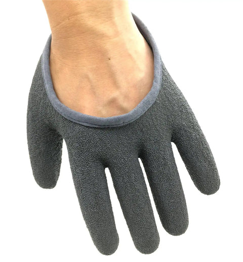 Magnetic Release Fishing Gloves For Anglers, Cut And Puncture Resistant With Magnetic Hooks, Left Hand XL, durable glove shown on hand