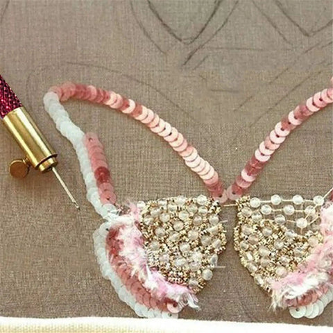 Tambour Hook Kit With 3 Interchangeable Needle Heads 0.7mm 1.0mm And 1.2mm, Scissors And Beading Tools For Embroidery Beginners in use for bead embroidery on fabric