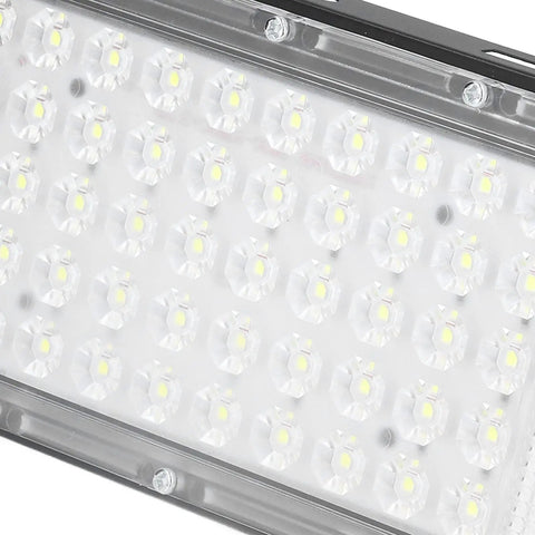 Detailed view of Sanpyl LED Flood Light 50W 12V Outdoor White for Courtyards showing multiple LED chips.