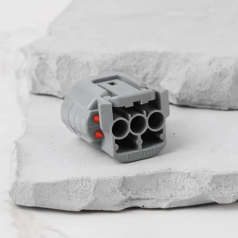 Heavy Duty 3 Pin Alternator Adapter Connector For Denso Toyota Lexus Kubota 16678-65830 90980-11349 on gray surface.