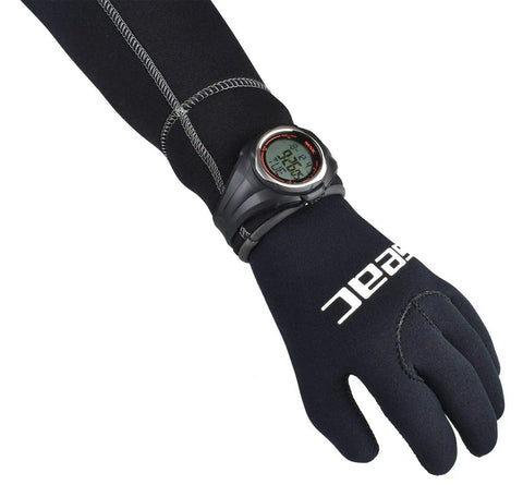Wrist Mount Freediving Computer With Backlit Display Black One Size 99 Dive Log Stopwatch And Countdown Timers 100M Water Resistant