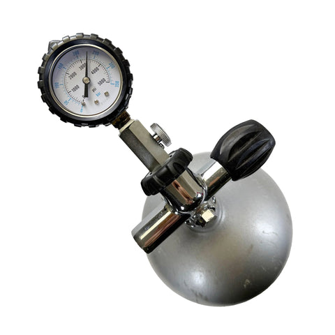 Scuba tank pressure gauge with dial readout up to 5000 psi/350 bar on a stainless DIN valve assembly