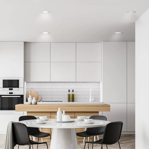 Modern kitchen with 4 Inch Smart Recessed Light With Color Changing And Tunable White, 2.4GHz WiFi Retrofit LED Downlight E26 Base installed