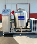 Top Shelf Heavy Duty 500L Milk Pasteurizer Machine For Commercial Dairy Plants Featuring Pro Level Automatic Temperature Regulation And Plug And Play Yogurt Production Integration with cooling unit.