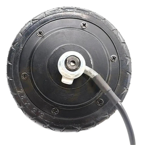 5.5 Inch Brushless Hub Motor Electric Skateboard With Solid Tires For Real Riders Total Grip On Wet Or Dry Surfaces Close-up