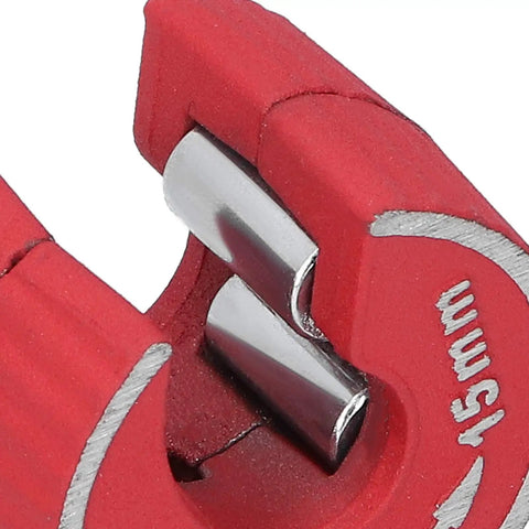 Close-up of 15mm Pipe Cutter Zinc Alloy Mini Tube Cutter with Replaceable Wheel For One Hand Use in red color.