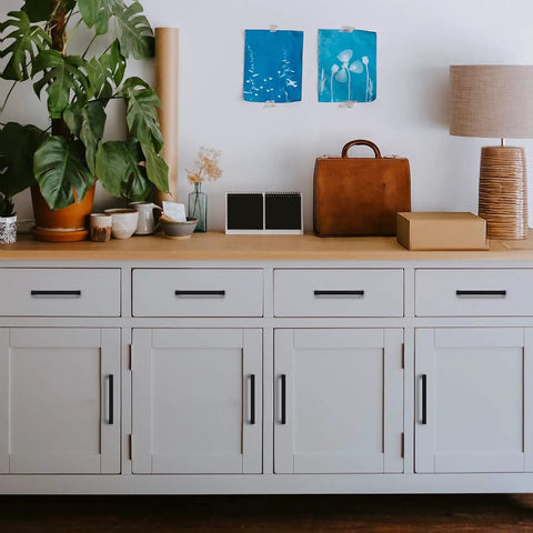 White cabinet with 40 Pack 5 Inch Kitchen Cabinet Handles Matte Black Square Drawer Pulls For Cupboard Hardware Modern Square Design Easy Install