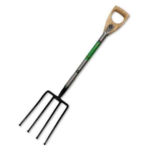 Deep Dish Banjo Plantation Fork With Solid Forged Carbon Steel Head Five Rivet Ash Handle Integral Wooden Hilt Powder Coated Head For Rust And Scratches BS3388 Load Tested Heavy Duty Garden Tiller For Tough Lifts Be A Real Beast on white background