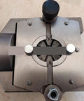 Professional Manual Hydraulic Crimping Tool And Air Conditioner Pipe Head Press Machine detailed view of metal crimping mechanism.