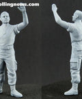 1:48 scale plastic figure of USAF ground crew from the B26K Counter Invader Model Kit With 5 Figures USAF Pilots And Ground Crew.