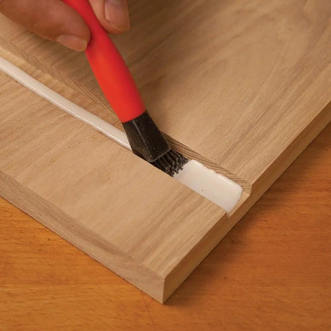Applying glue on wood joint with Non Stick Wood Glue Brush Silicone Applicator Kit With Comb Squeegee And Tray Reusable Silicone Glue Brushes