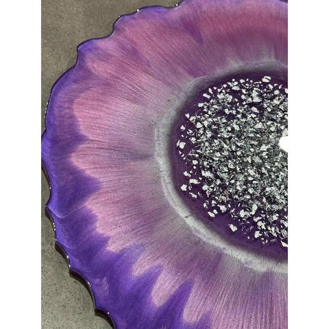 Close-up of 13 Inch Resin Flower Lazy Susan Rotating Serving Tray Modern Centerpiece For Dining Table Charcuterie Board Spices Kitchen Decor