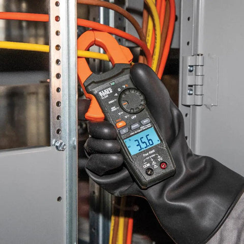 Digital Clamp Meter Workhorse With 400A Auto-Ranging Clamp, AC/DC Voltage, TRMS, measuring voltage inside electrical panel