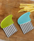 Crinkle cutter set with stainless steel waffle blades; green and blue handles, 2-pack