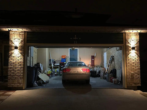 Square Up And Down LED Outdoor Wall Light With Die Cast Aluminum Housing illuminating garage door at night