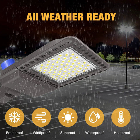 Powerful 200W LED Shoebox Parking Lot Light With 28,000 Lumens in rainy parking lot showcasing IP65 waterproof feature