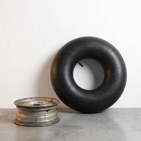 Heavy Duty 2 Pack Inner Tubes For 15x6-6 Lawn Mower And Golf Cart Wheels With Straight Valve, black tube next to wheel rim