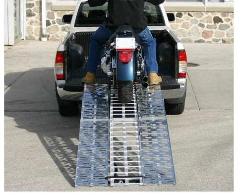 Portable Folding Loading Ramp For Trucks And Trailers Heavy Duty Aluminum And Steel Utility Ramp With Non Slip Surface used for motorcycle