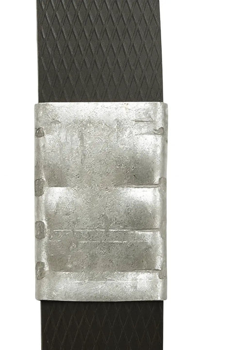 Close-up of Premium Half Inch Serrated PET Strapping Seals Bulk Pack Of 1000 Beefy Polyester Strap Clips With Secure Grip Teeth