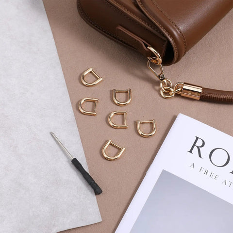 Six Pack Horseshoe Shackle Screw D Rings With Included Driver Premium Zinc Alloy Heavy Duty Hook on leather bag with tools.