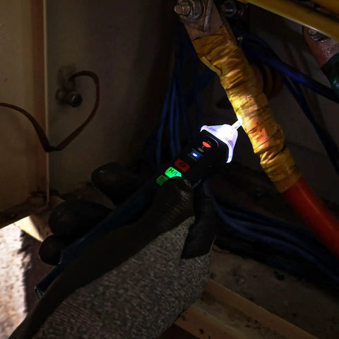 Non Contact Voltage Tester With Alarm And Flashlight LCD Display Dual Range Sniffer testing electrical wiring