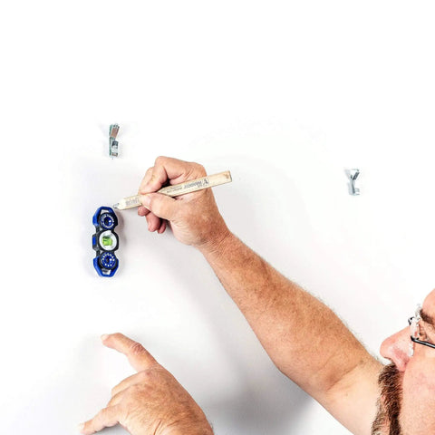 Pocket Size Two Piece Magnetic Stud Finder And Level Set No Sweat Setup Glides Slickly To Lock Onto Wall Nails Instantly Solid Gear For Every Weekend Warrior Project