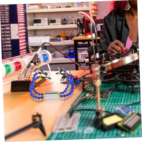 Multifunction Soldering Station And Welding Table Stand With Arms And Base for PCB Repair in electronics workshop