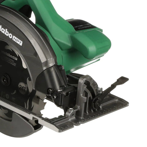 Close-up of a 7 1 Quarter Inch Circular Saw Kit Pro Grade With 6000 RPM 15 Amp Motor featuring a 24 tooth framing and ripping blade.