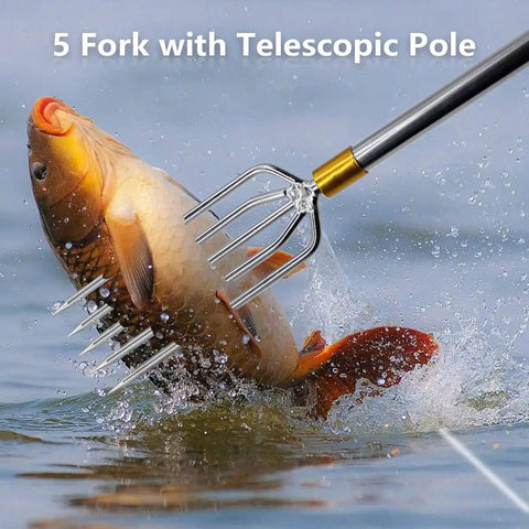 5 Fork with Telescopic Pole capturing fish, showcasing the Telescopic Fish Gaff With 5 Tooth Harpoon Replaceable Stainless Steel Fork.