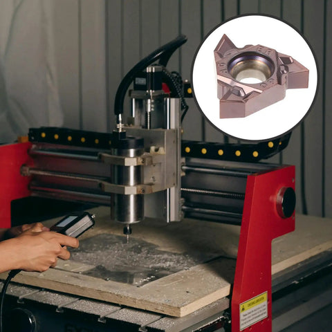 Workhorse Indexable Internal Threading Tool With 16ER Ag60 VP15 Blades in use on a lathe machine for stainless steel machining