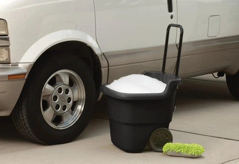 Versatile 15 Gallon Resin Lawn and Garden Cart For Yard Work Hauling Mulch Outdoor Storage and Tailgating Foldable Adjustable Handle