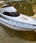 Massive 27.5 Inch RC Cruise Ship Boat With Dual 380 High Speed Motors Beast Hull Remote Control Yacht on water surface