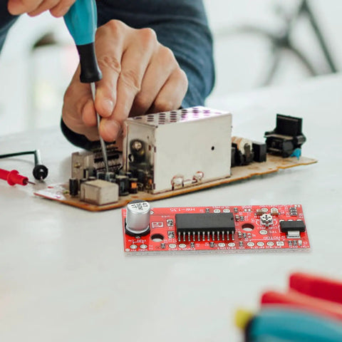Hand soldering near Plug And Play Easydriver Stepper Motor Driver Control Module For 4 6 8 Wire Motors with 150mA to 750mA per phase