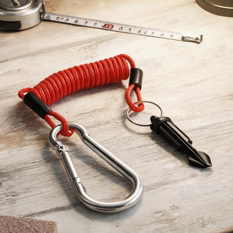 Close-up of RV Breakaway Cable With Transparent Jacket Heavy Duty 4.0mm Core Cable And 1.5mm Steel Wire Lanyard
