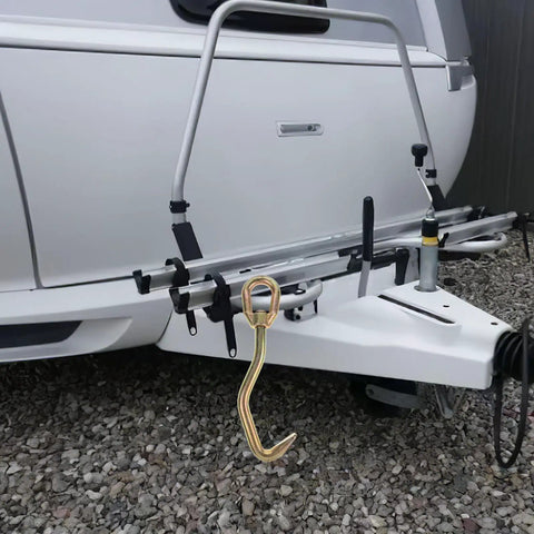 Auto Body Dent Puller Kit With Steel Snake Shape Round Head Hook attached to trailer hitch for sheet metal repair