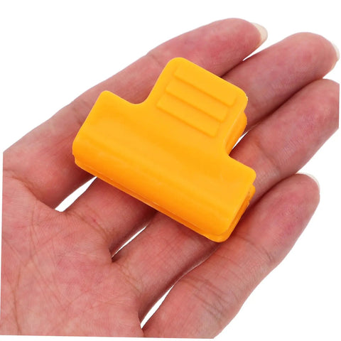30 Pack Grab And Go Greenhouse Clip Set For Securing Plastic Film Tarpaulin Netting And Shade, Heavy Duty Clamp Buckles With No Slip Grip, Yellow ABS Plastic, Weatherproof, Great For Garden Greenhouse DIY Projects