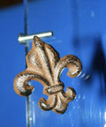 Bulk Pack Of 160 Old School Vintage French Victorian Fleur De Lis Cast Iron Knob Pulls Hardware Two And A Quarter Inch Tall