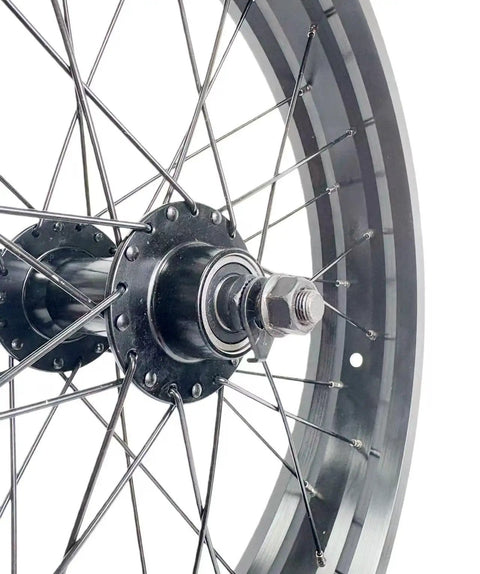Close-up of Beefy Fat Bike Front Wheel 20x4.0 with double wall alloy rim and 135mm bolt-on hub, featuring stainless steel spokes.