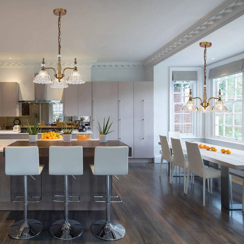 3 Light Modern Pendant Chandelier Ceiling Lamp With Glass Shade For Dining Room Kitchen Entryway Living Room Bedroom Foyer American Style Luxury Lighting Fixture in a kitchen