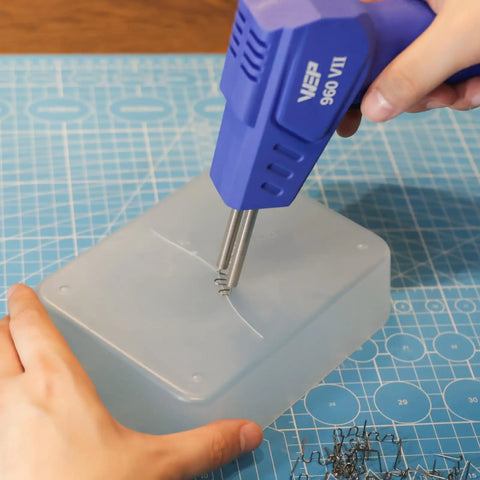 Plastic Welder Kit Pro Grade For Auto Body Repairs 110V With Ergonomic Grip And Led Lights in use repairing plastic.