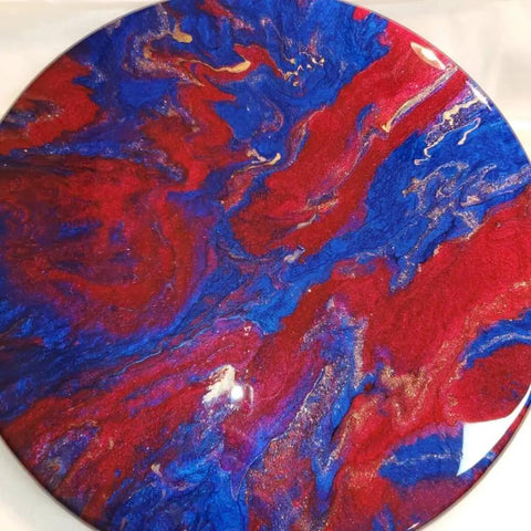 Close-up of 15 Inch Resin Art Dope Lazy Susan Spins 360 Degrees For Dining Table And Kitchen Countertop Decor Tray With Wood Base Centerpiece