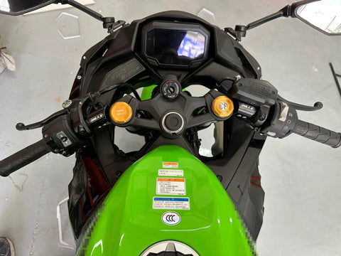 Clip On Handlebars for ZX25R ZX4R ZX4RR ZX4R SE 45mm Front End Clamp CNC Aluminum 6061 T6 Lightweight Adjustable Bolt On Race Ready Racing Handlebars Black