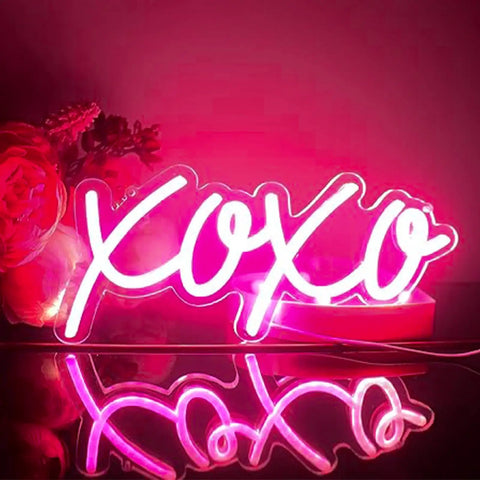 XOXO Neon LED Light Sign Night Light USB Operated Marquee Decoration 13 By 30 Cm Flexible Silicon LED Strip with Acrylic Back Plate