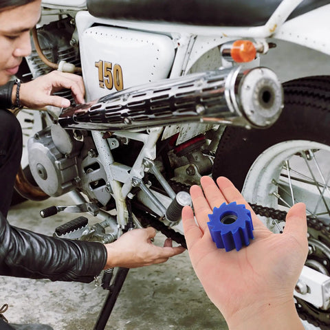Hot LIFKOME Blue Mini Bike Chain Tensioner Roller Pulley Guide For Dirt Pit Motorcycle Adjuster Kit Fast Easy Install Heavy Duty 10mm, blue gear roller on hand