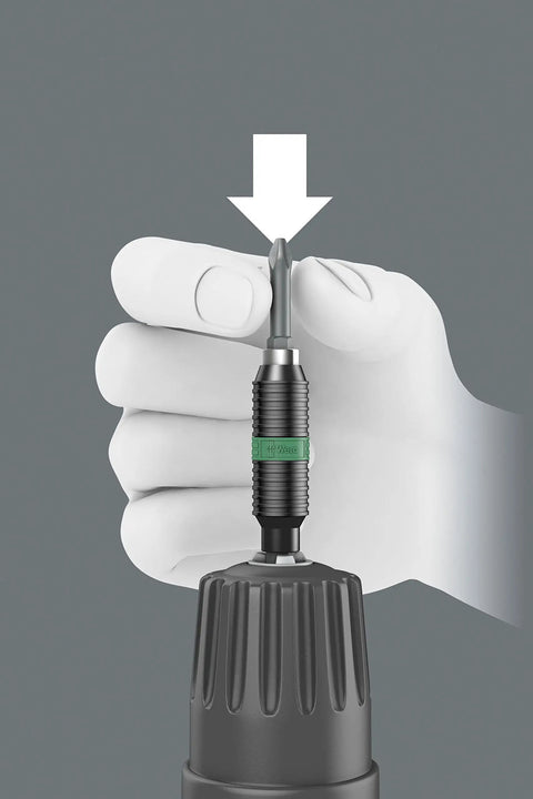 Hexagon 897 Four R SB BiTorsion Rapidaptor Universal Bit Holder with one-hand technology in action.