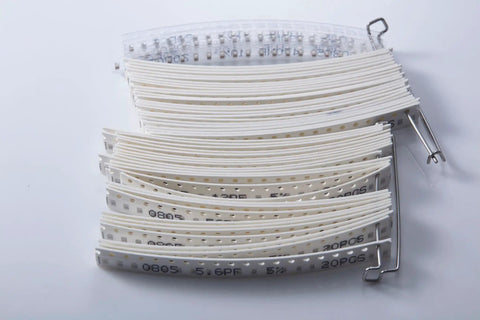 Stack of 0805 MLCC ceramic capacitors from 1000 Pcs 0805 SMD Capacitor Kit No Brainer With 50 Values From 1pF To 10uF, 10-50V