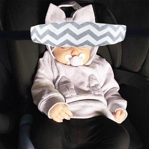 Infant in car seat with Two Pack Baby Head Support For Car Seat And Stroller Cozy Soft Breathable Cotton Neck Support with waves pattern