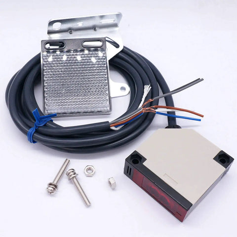 Indoor Wall Mounted Photoelectric Beam Sensor Switch With 30 Cm Detection Range E3JK-DS30M1 components and wiring