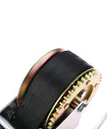 Close-up of gear and polyester strap on 600 lb heavy duty hand winch with 6m rope, 3:1 gear ratio, steel construction.