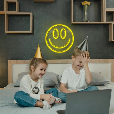 Happy Face Neon Sign LED Neon Light Wall Decor USB Powered Yellow Neon for Bedroom Kids Room with playing children